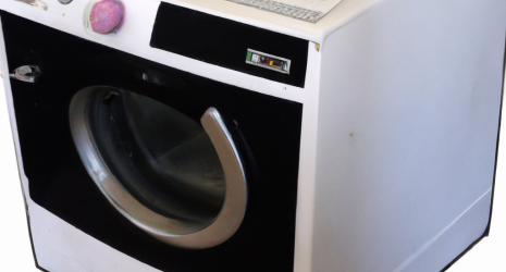 83. ¿Es recomendable limpiar la parte trasera de la lavadora?